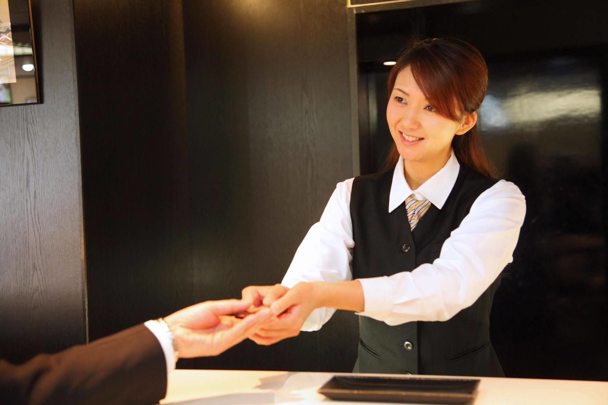 Hotel Chatelet Inn Киото Экстерьер фото